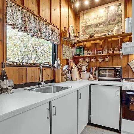 Vakantiehuis Gorgeous In With Wifi